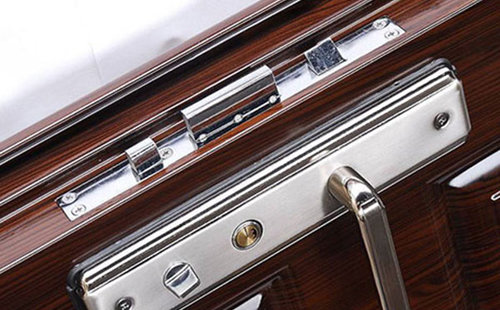 咸阳24小时上门开锁公司